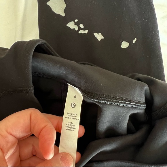 NEW Hawaii Lululemon Align Leggings 25" Pockets Aloha Exclusive from Maui - Picture 3 of 5